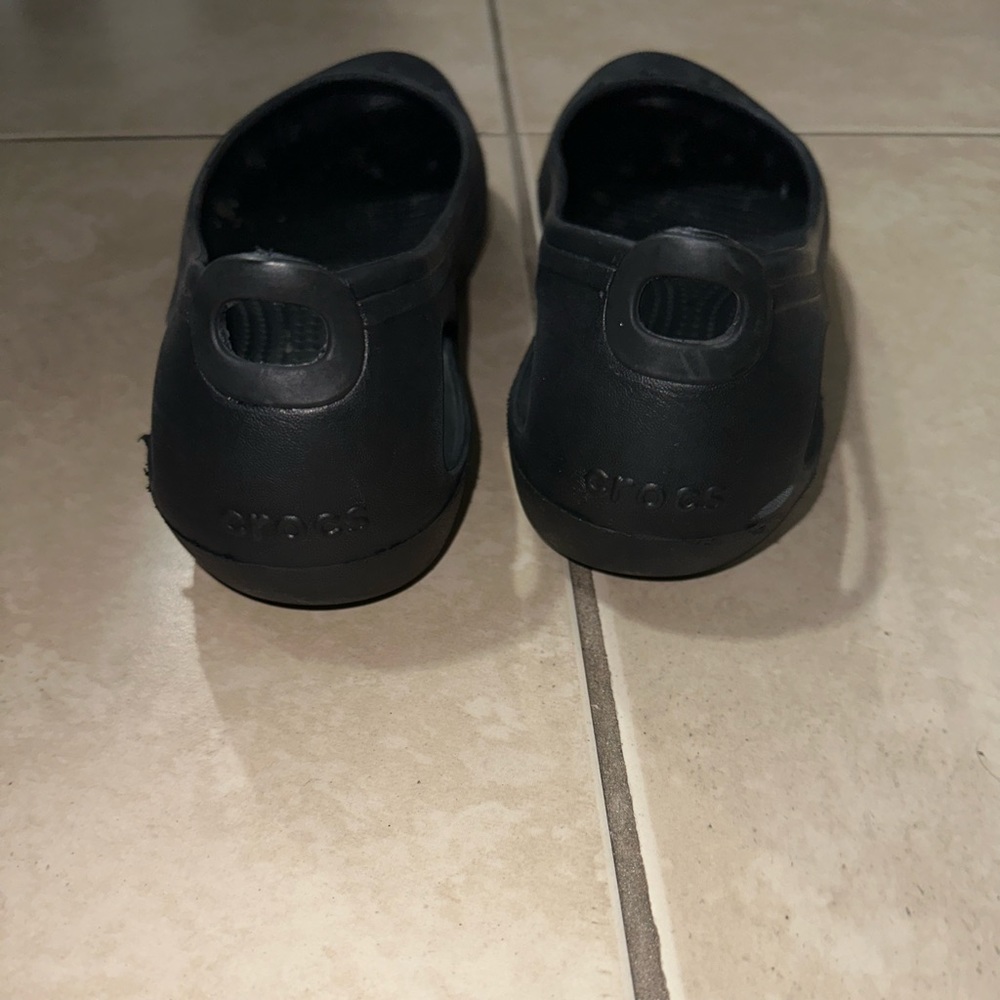 Black crocs for women - Picture 2 of 6
